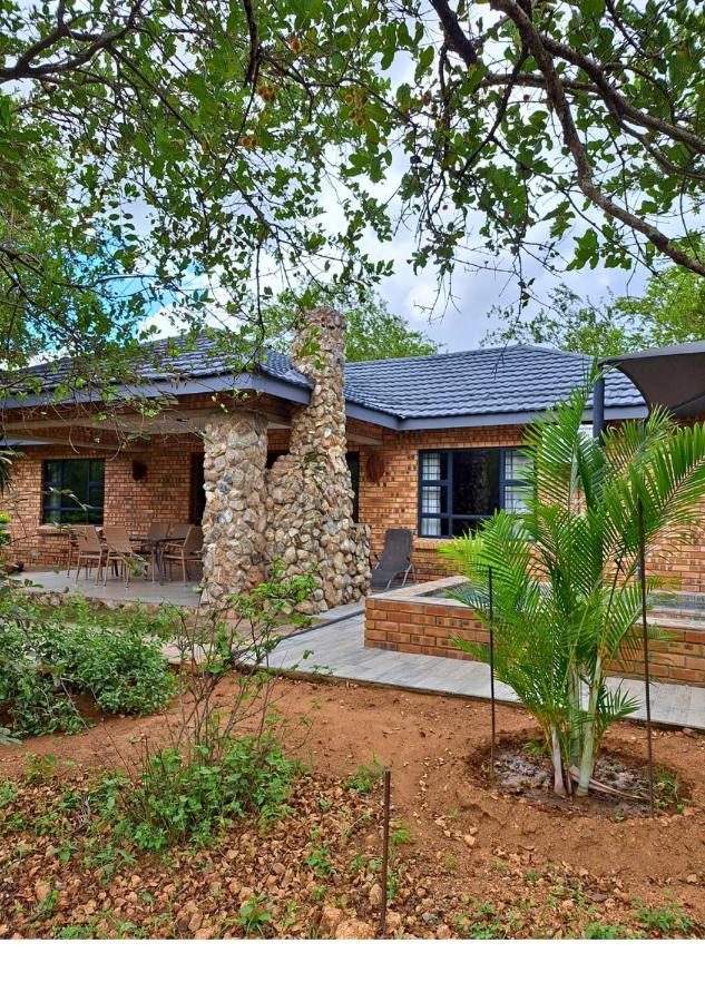 Lion King Villa Marloth Park Bagian luar foto